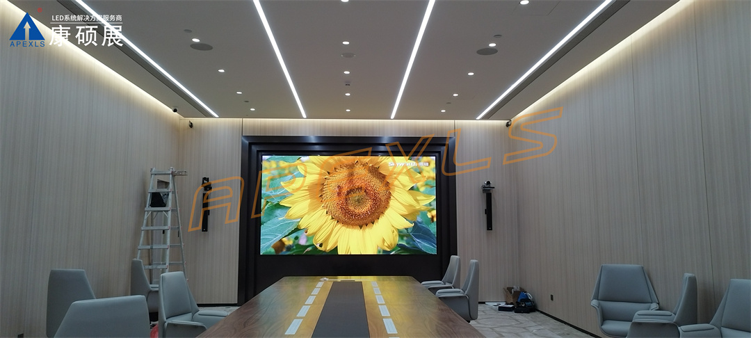 康碩展LED小間距案例，深圳福田聯(lián)豐大廈P1.25顯示屏