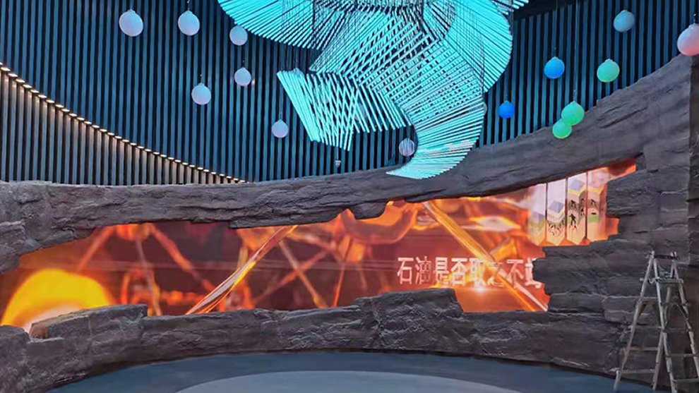 ?山東東營(yíng)勝利油田博物館發(fā)展史廳異形屏